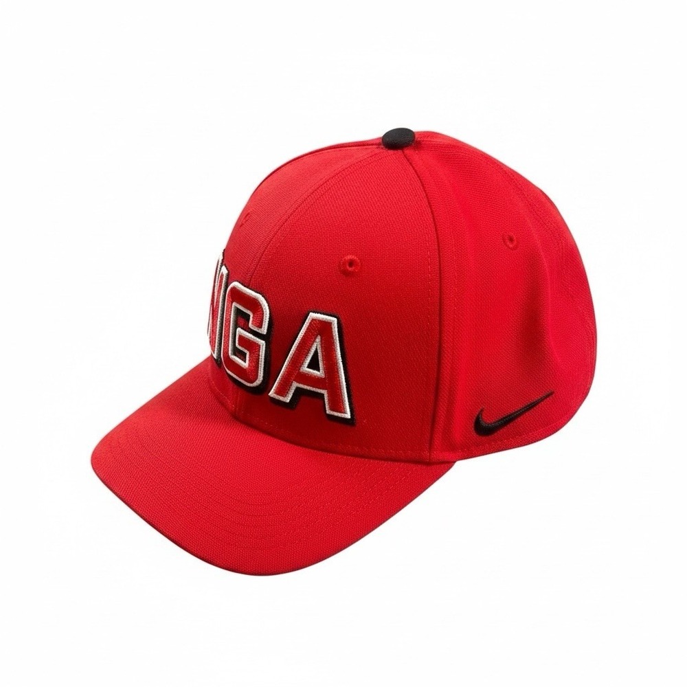 Georgia Bulldogs x Nike Rise Hat Men M-L Red Dri-Fit Stretch Fitted Cap New
